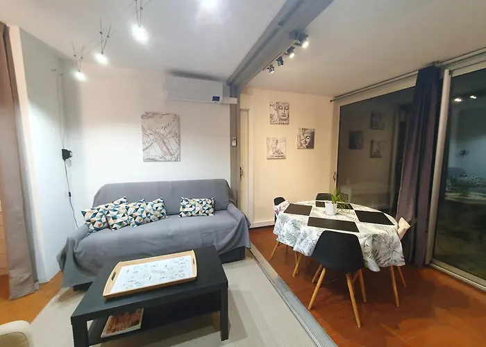 Les Palmiers Appartement *